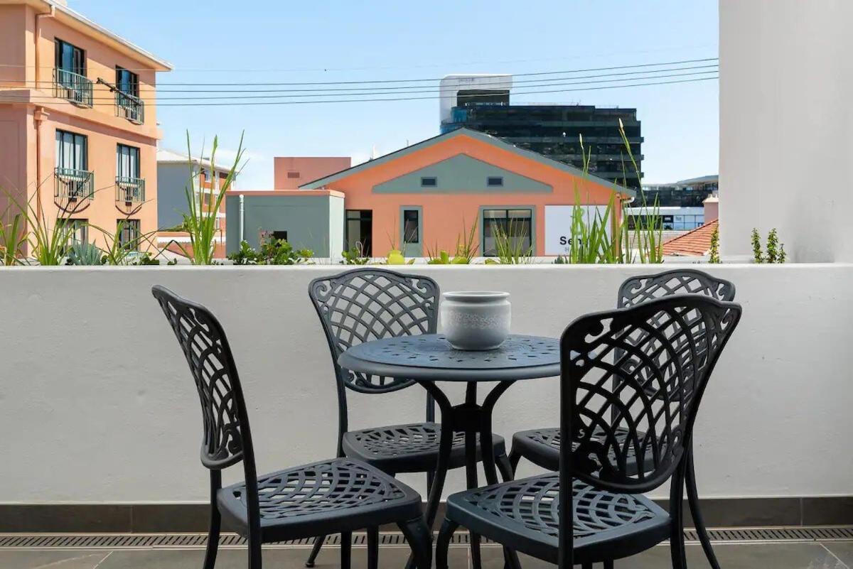 Apartment The Avant Sea Point Cape Town